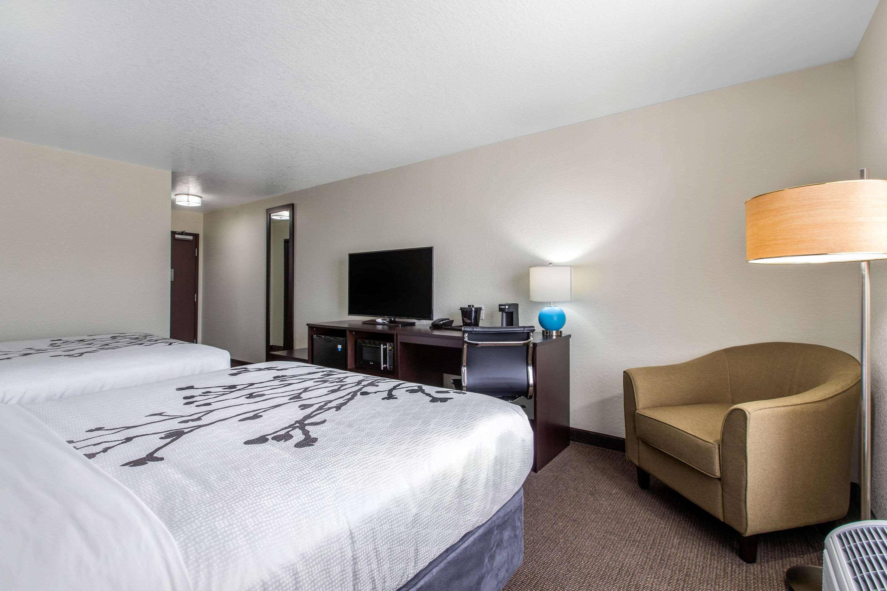Sleep Inn & Suites Ankeny - Des Moines Ngoại thất bức ảnh