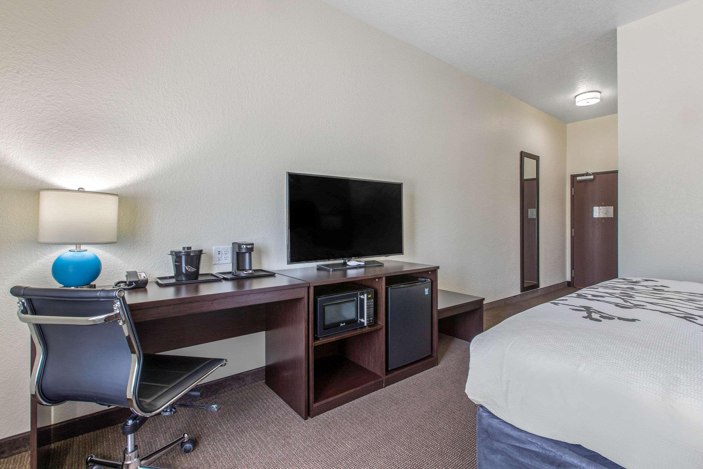 Sleep Inn & Suites Ankeny - Des Moines Ngoại thất bức ảnh
